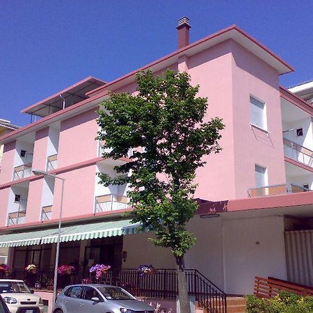 Hotel Piccari Nuova Gestione Rimini Luaran gambar