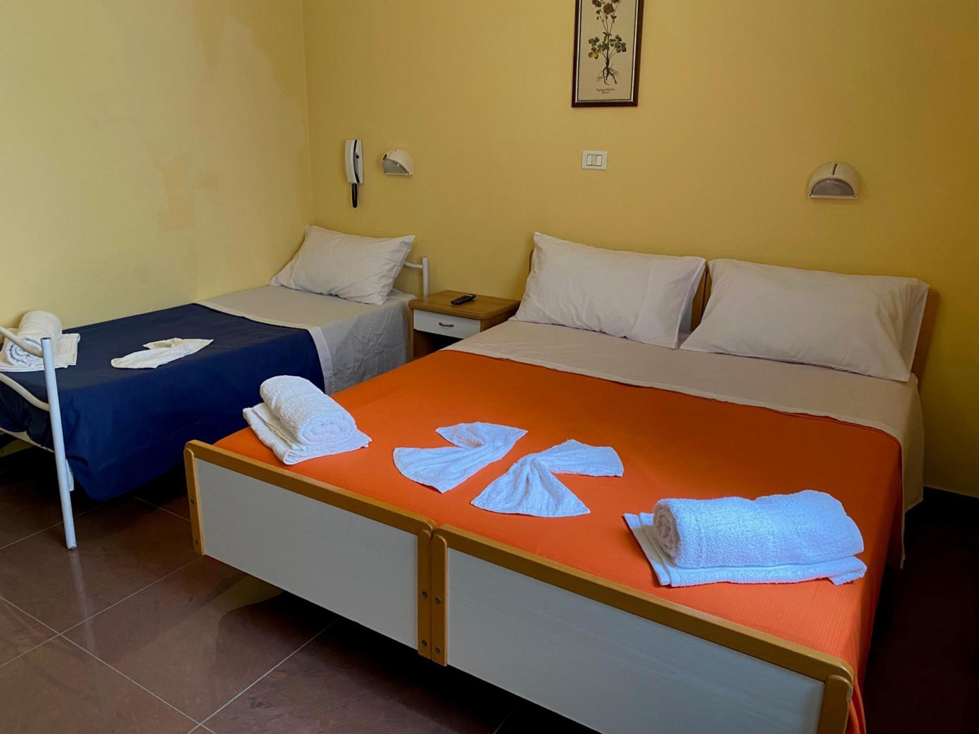 Hotel Piccari Nuova Gestione Rimini Luaran gambar