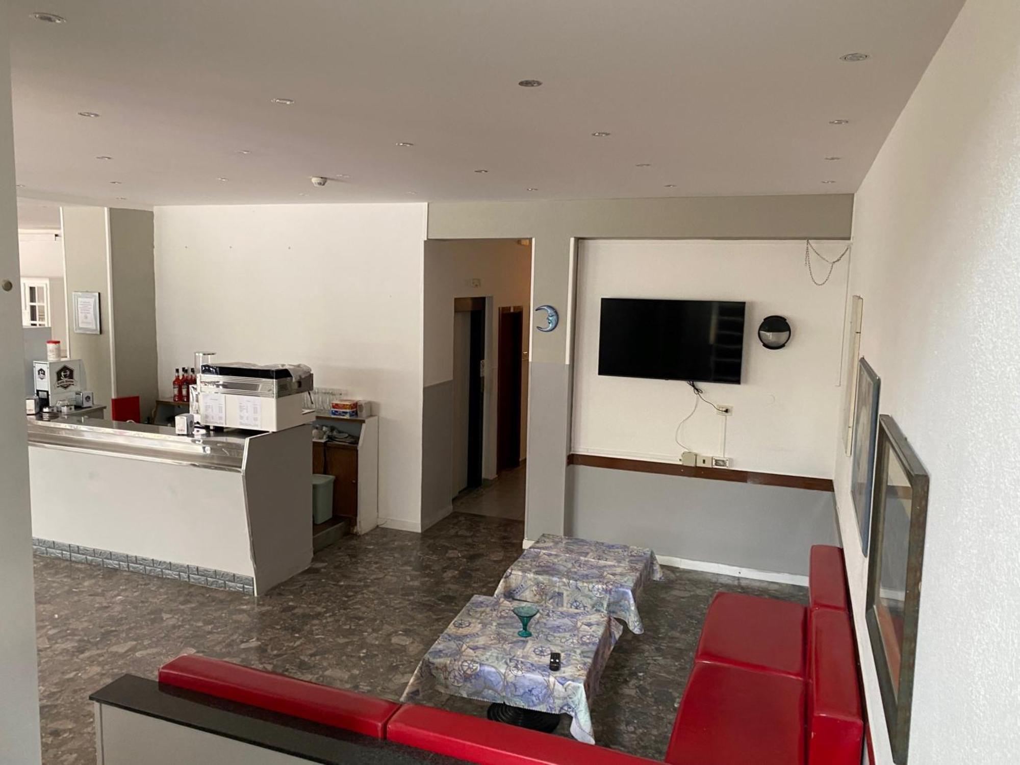 Hotel Piccari Nuova Gestione Rimini Luaran gambar