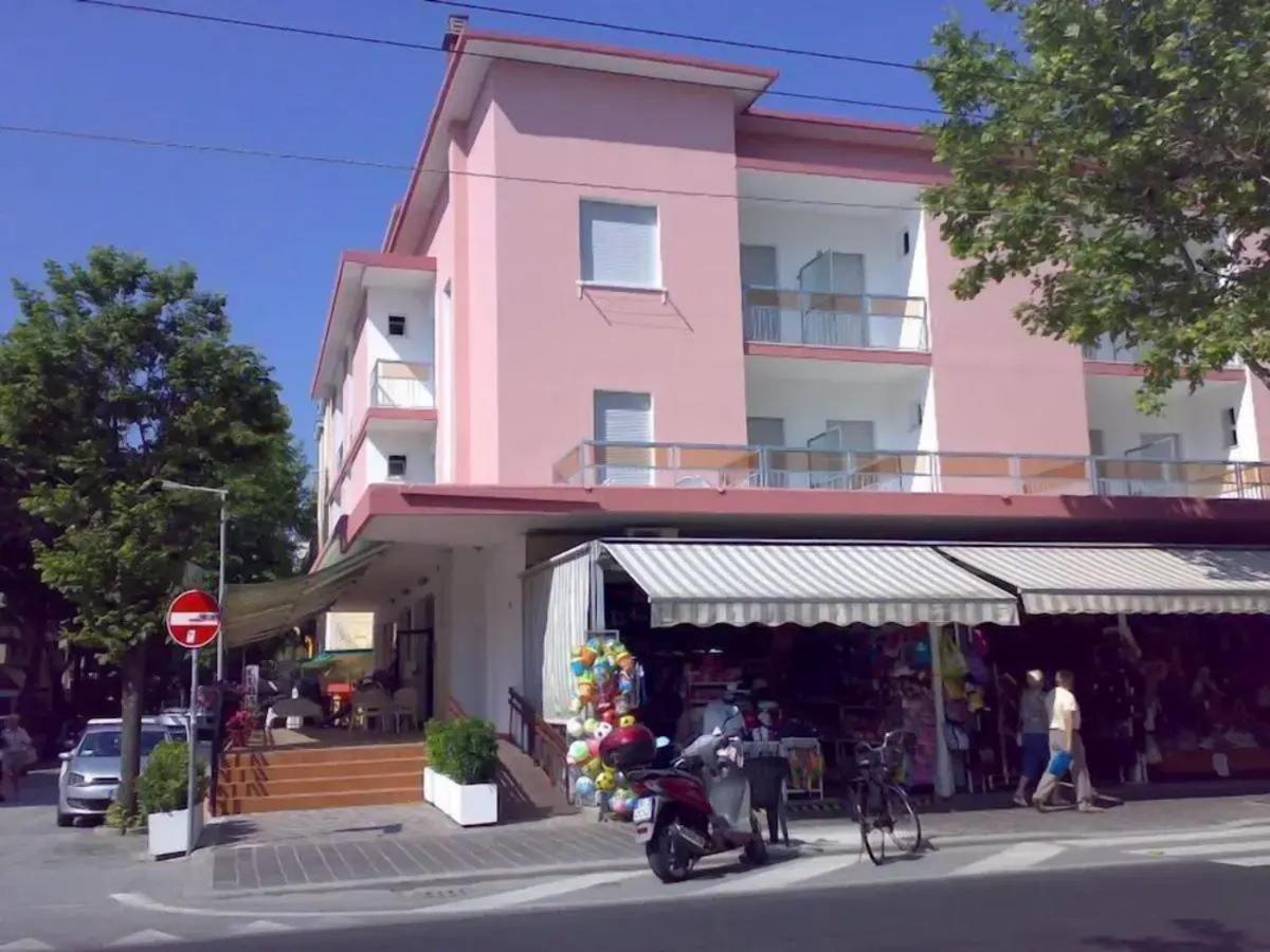 Hotel Piccari Nuova Gestione Rimini Luaran gambar