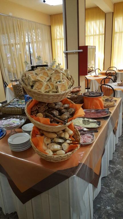 Hotel Piccari Nuova Gestione Rimini Luaran gambar